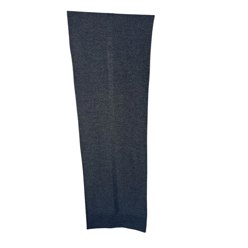 NWT Banana Republic Unisex Extra Fine Merino Wool Knit Scarf Gray 79
